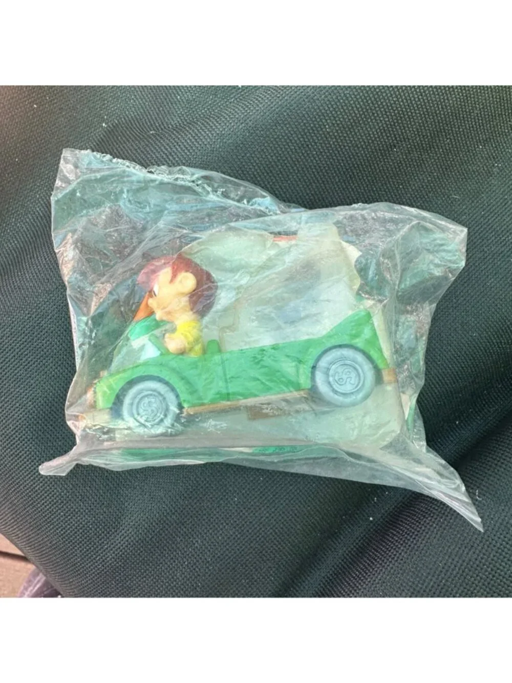 Vintage 1990 McDonald’s Tiny Toon Montana Max Happy Meal Toy Sealed - Picture 2 of 11